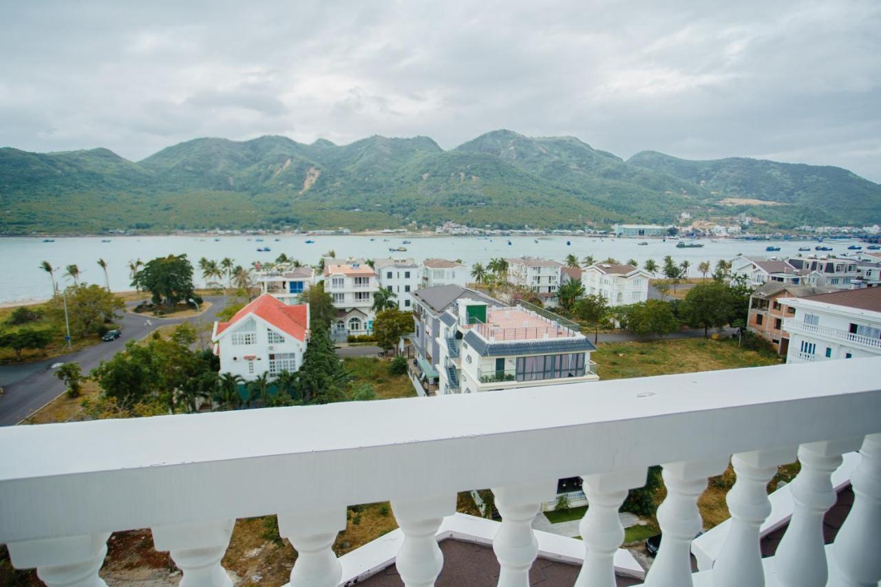 Orbit Hotel Nha Trang Luaran gambar